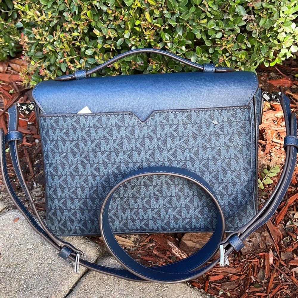 MICHAEL KORS Rose Medium Top Handle Messenger ADMI - Picture 2 of 16